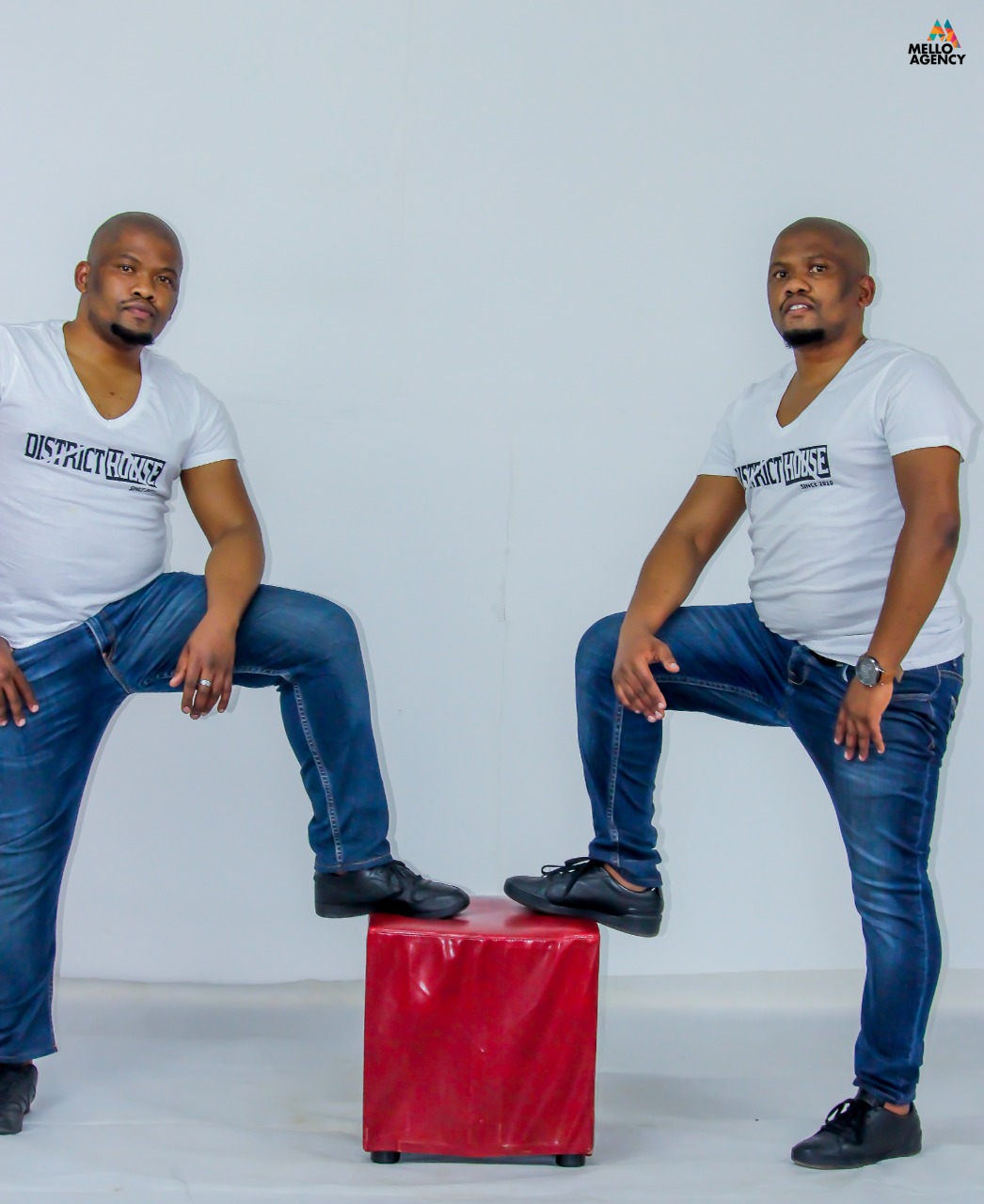🔥 DISTRICT HOUSE MUSIC 🔥 Mixed by ADHESIVE TWINS 🎧 cover